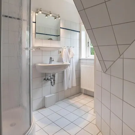 Osterhus Ferienhaus *