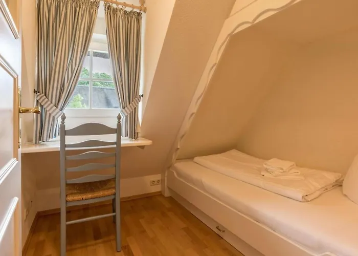 Osterhus Semesterbostad *